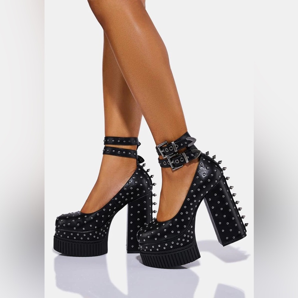 Lamoda Skyscraper Studded/Spiked Creeper Platform Mary Janes Size 9